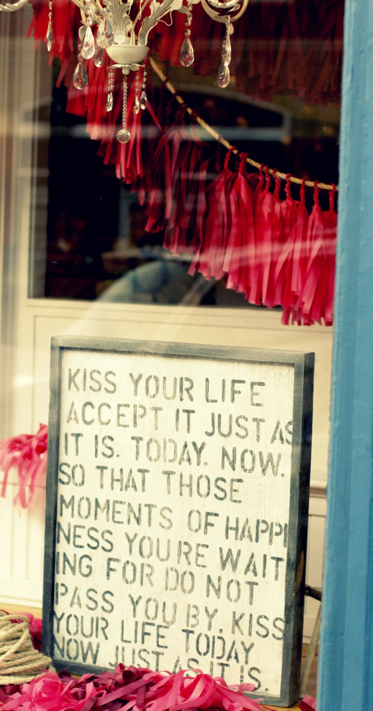 kiss your life