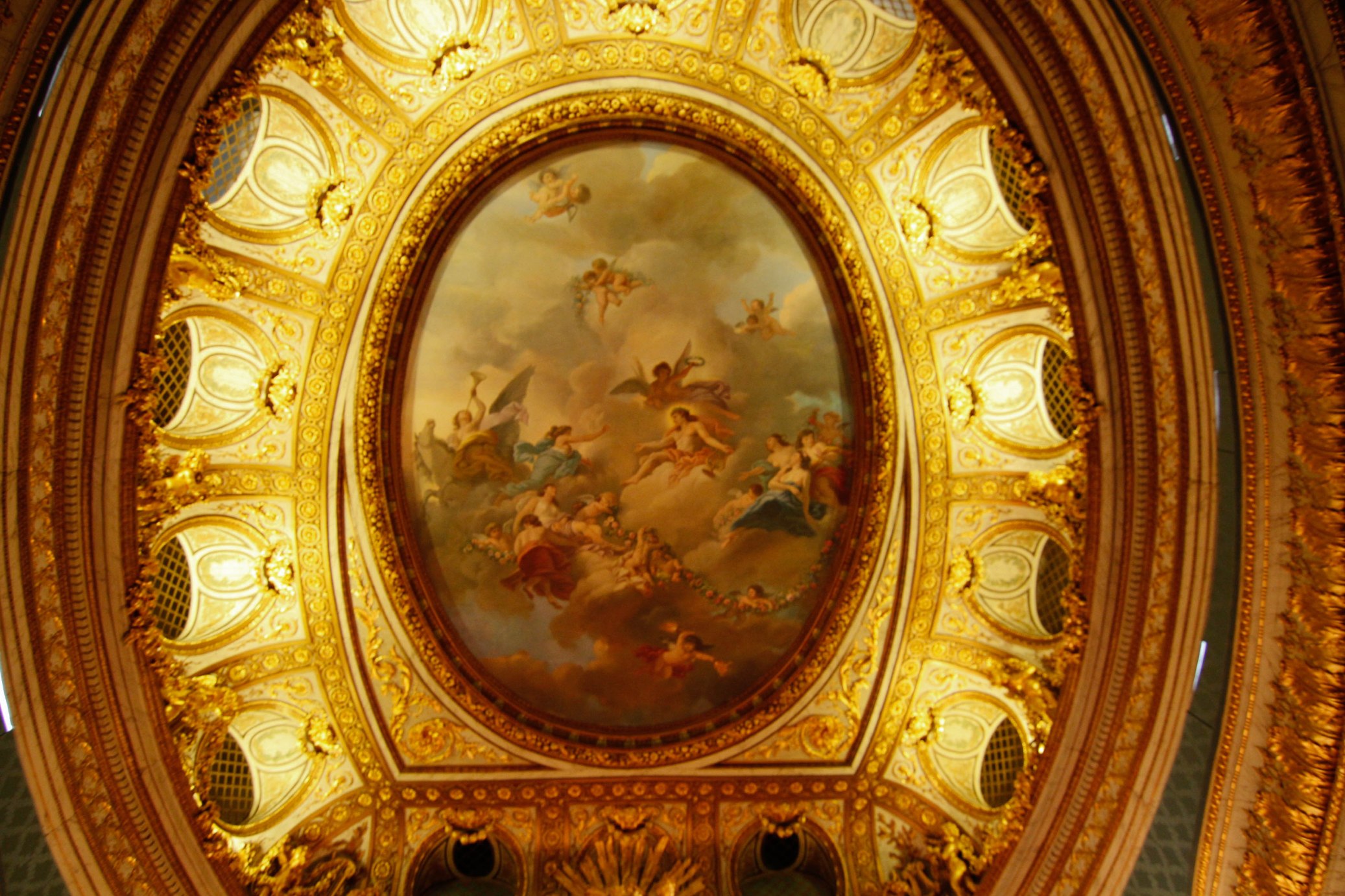 ceiling of Petit Trainon theater