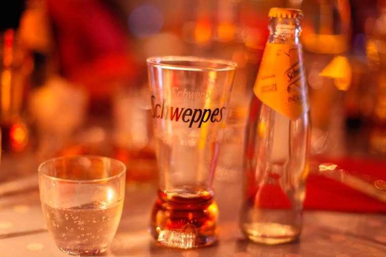 cognac avec du Schweppes