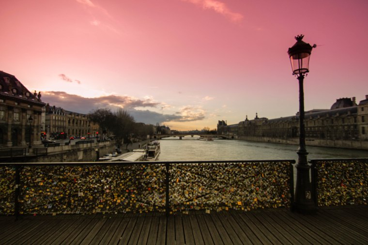 Pont des Arts Paris love lock bridge